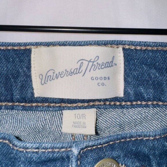 Universal Thread Dark Wash Denim High Rise Flare Jeans size 10 - Picture 2 of 7